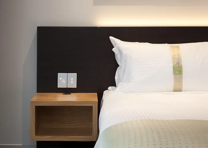 Resort: Holiday Inn Perth City Centre By Ihg